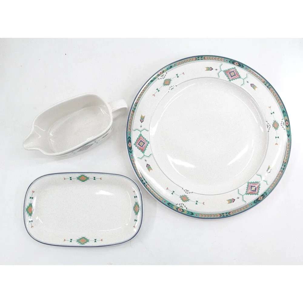 Studio Nova Adirondack 3 Piece Dinner plate, Gravy Boat, Underplate